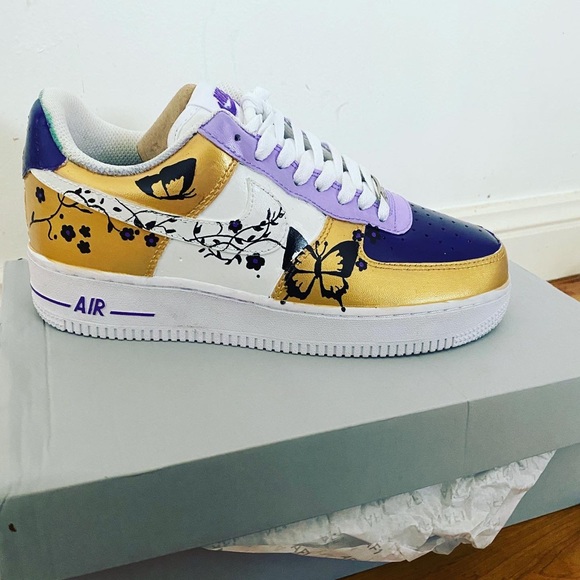 Golden Butterflies Af1s - Picture 3 of 6